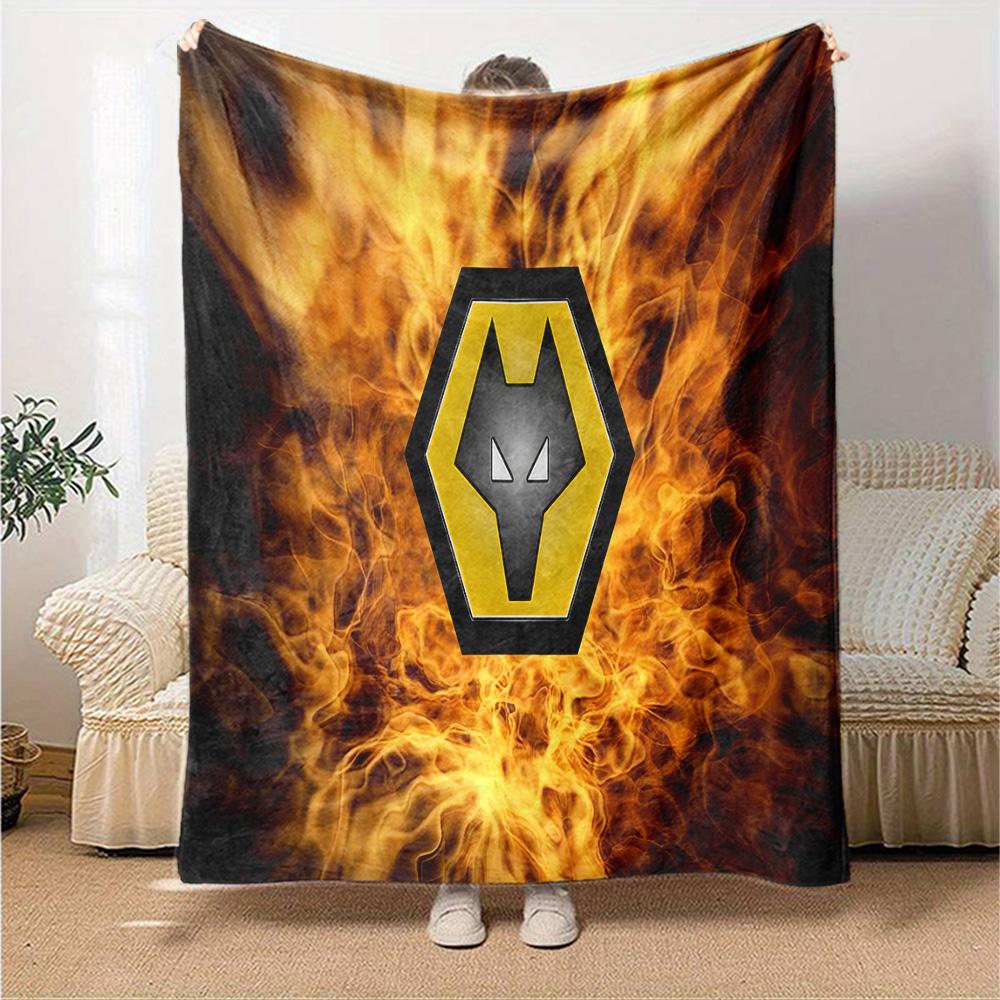 Flaming Wolves Emblem Wanderers Flannel Blanket, Soft Polyester, Modern Design, All-Season for Camping, Travel, Gifts for holidays or birthdays