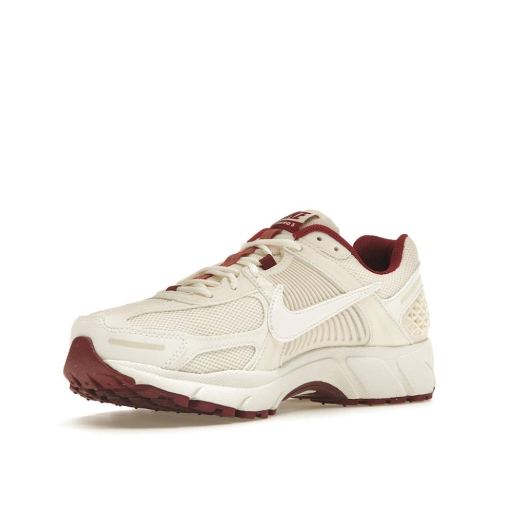 Nike Air Zoom Vomero 5 Valentines Day Women Sneakers Cream Coconut-Milk White HF0737-111