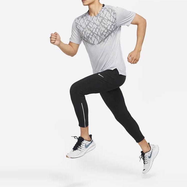 Nike Dri-FIT ADV Run Division Techknit Reflective Design Running Short Sleeve Gray Men's DQ4779-014
