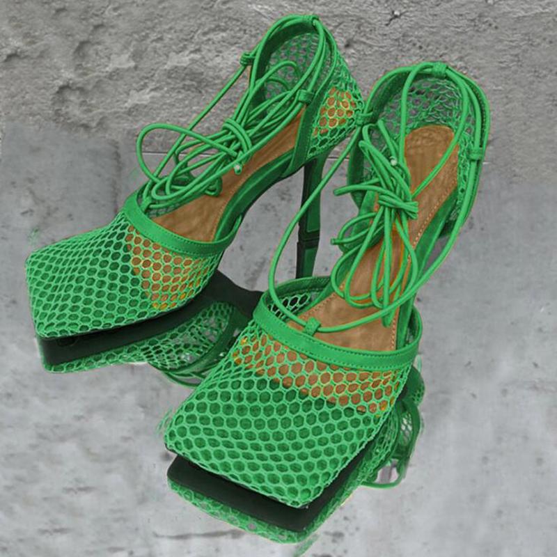 Летние и осенние сексуальные сетчатые туфли-лодочки, женские босоножки с квадратным носком и высоким каблуком, со шнуровкой и перекрестными шнурками, женские полые свадебные туфли, новые