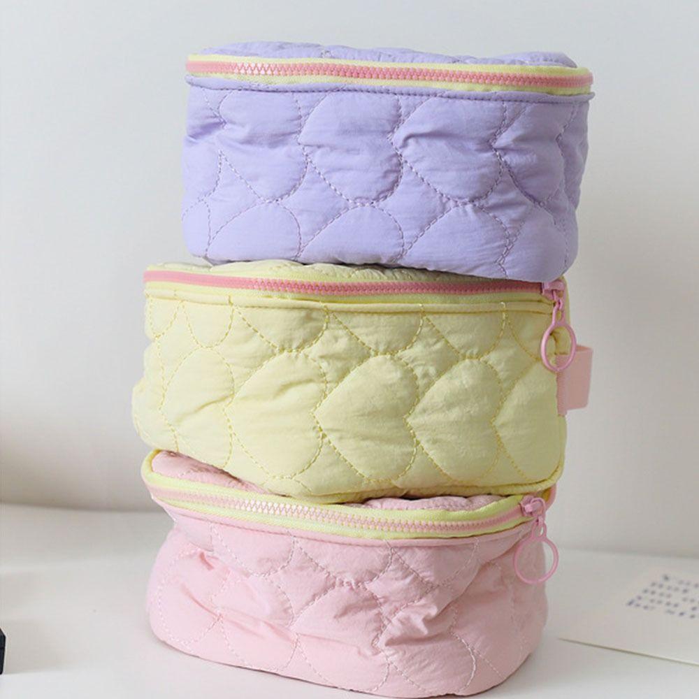 Lovely Love Heart  Cosmetic Bag INS Makeup  Bag  Earphones Lipstick Sanitary Napkins