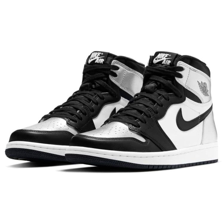 Кроссовки женские Air Jordan 1 Retro High OG Silver Toe черные металлико-серебристые белые CD0461-001