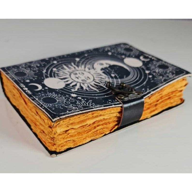 Винтажный кожаный журнал «Солнце и Луна», кожаный альбом для рисования, книга теней, гримуар «Солнце и луна», подарок для него, рождественский подарок, подарок на день отца