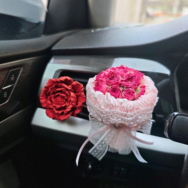 Car Air Freshener Rose Eternal Flower Bouquet Air Vent Decoration Aroma Diffuser Stone Car Fragrance Ornament High-End Gift