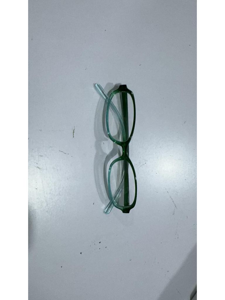 Retro Y2K Black Square Frame Glasses with Myopia Enhancement for a Natural Look.