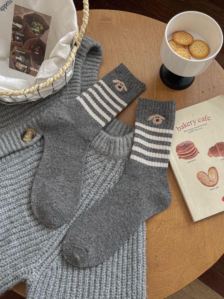 Женские шерстяные полосатые гольфы средней длины - Милая вышивка мультяшного щенка, Теплый вельвет, Толстые для осени/зимы.