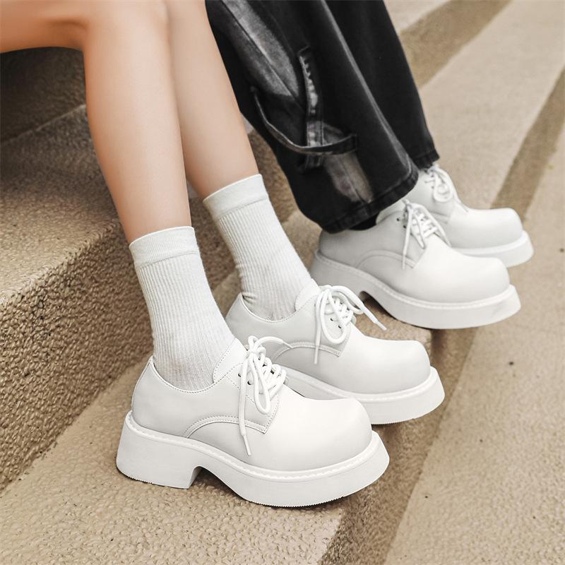 Мужская обувь осень 2024 года, низкие туфли Martin на платформе, увеличивающие рост, в британском стиле, деловые мужские повседневные туфли с большой головой 5778-J