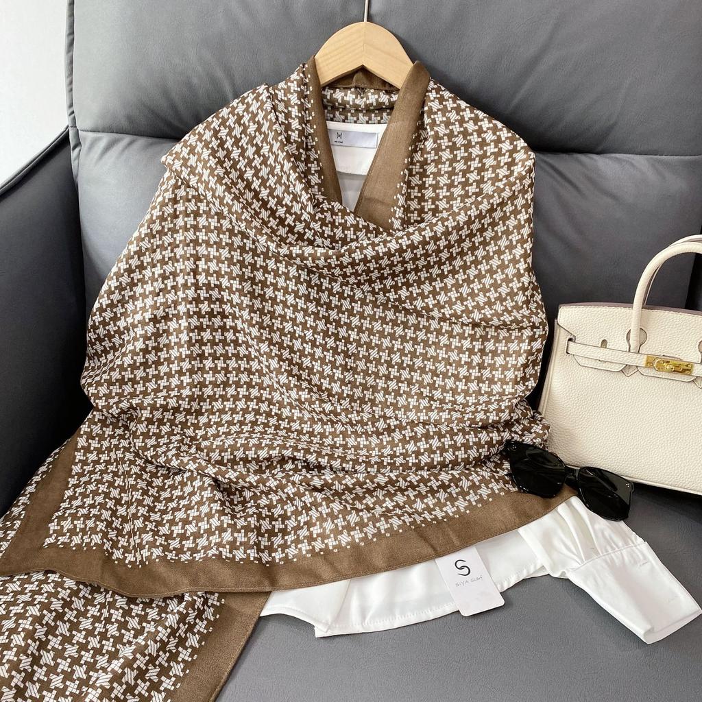 Simple and Fashionable Classic Black and White Star Plaid Cotton and Linen Feel Scarf Women's Shawl Dual-purpose Autumn and Winter Warm Thick