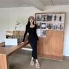 Женское серое платье-русалка с длинным рукавом и квадратным вырезом - Коллекция Весна 2026
