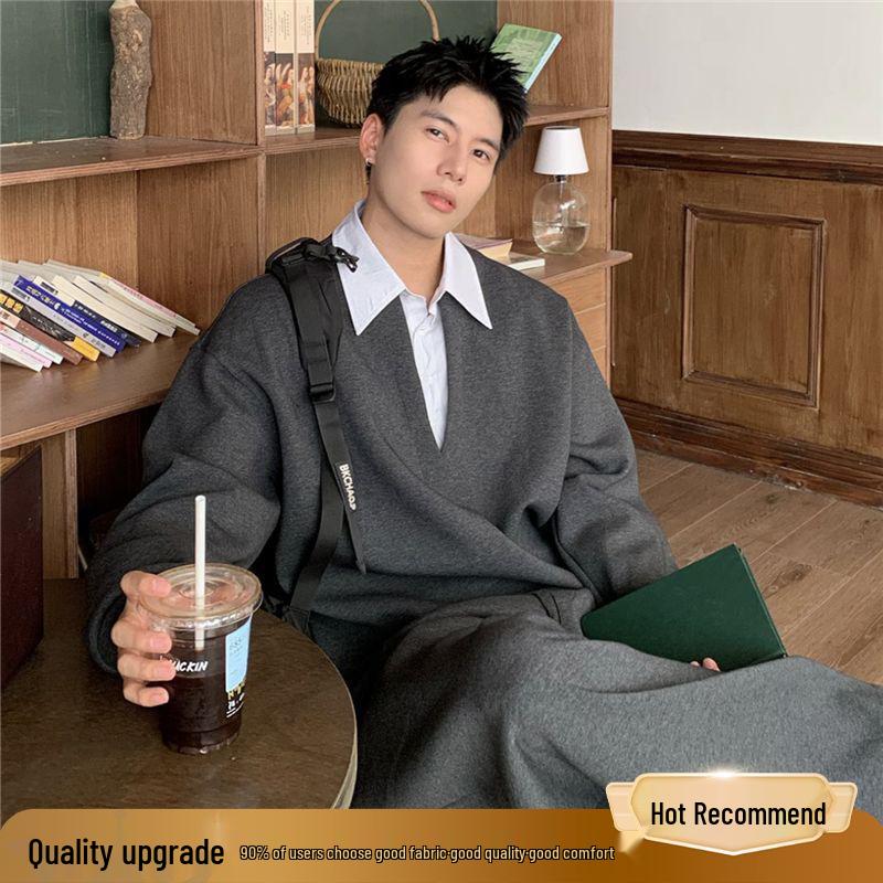 Модный мужской комплект из двух предметов: худи в стиле Old Money: Универсальный, Стильный и Премиальный для Осени/Зимы