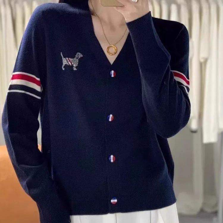 Женский свитер-кардиган в корейском стиле с вышивкой, цветными блоками и полосками