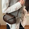 Stylish and simple shoulder messenger bag casual commuter bag 2025 new foreign style matching design retro small bag women