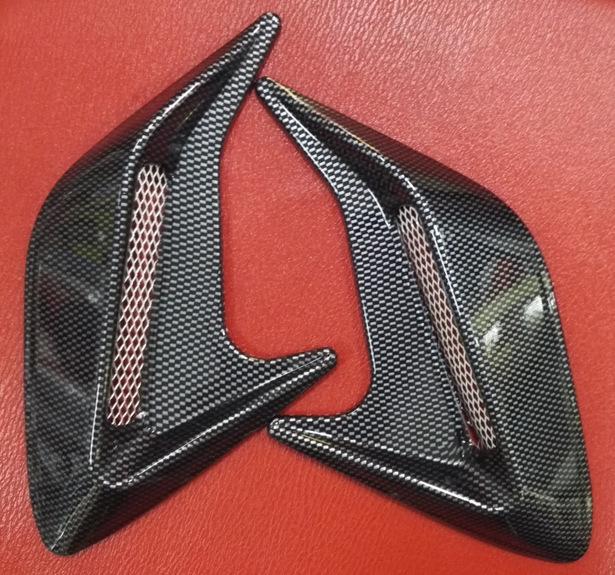 Наклейка на автомобиль из углеродного волокна, наклейки-декорации на вентиляционные отверстия боковых крыльев в виде жабр акулы, наклейка, автостайлинг, декор, аксессуар