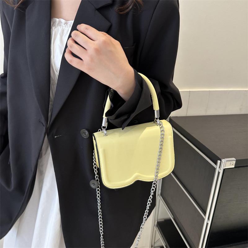 Stylish Small Square Pu Handbag For Women Trendy Crossbody Bag With Synthetic Leather Lining