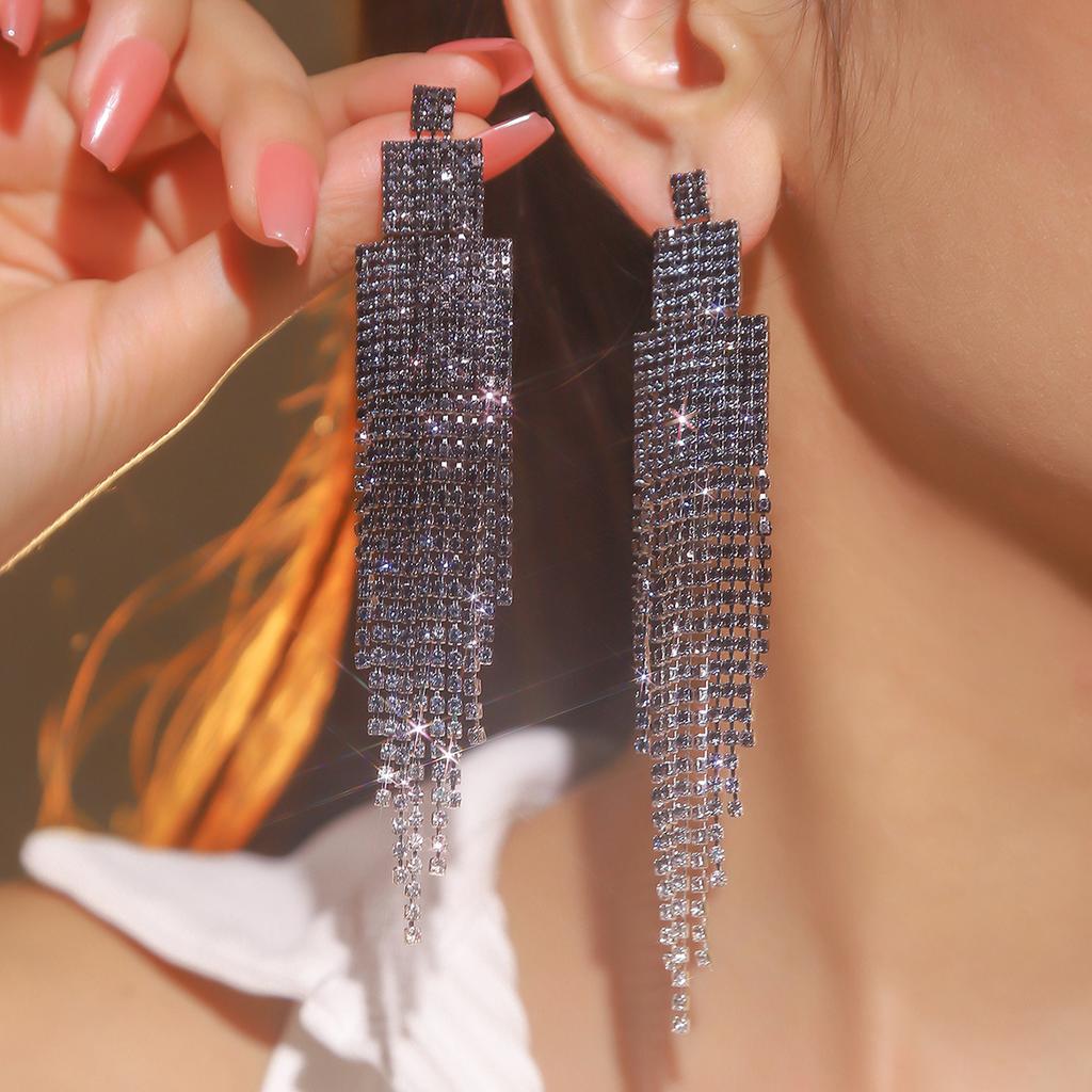 Модные блестящие длинные серьги-кисточки со стразами, роскошные серьги в стиле темперамент с женскими серьгами