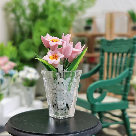 Миниатюрная игрушка-лилия в горшке, реалистичная смола, мини-ваза для цветов, модель, фигурка, сделай сам, реквизит для фотосессии, 1/12, аксессуары для украшения кукольного домика