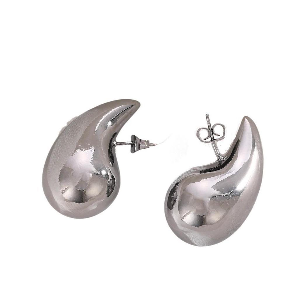 Trendy Water Drop C-Shaped Lightweight Stud Earrings with Versatile Bean Ear Cuffs