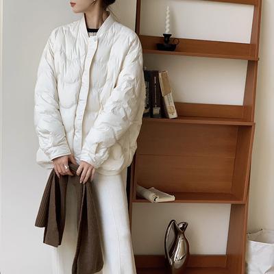 Высокий пушистый бейсбольный воротник легкий пуховик женский 2025 новая мода повседневный пух белой утки теплый маленький топ