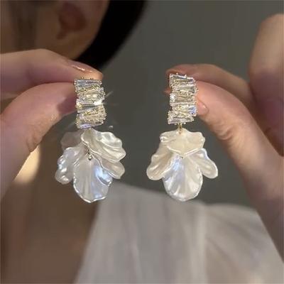 Французские серьги с неровными лепестками, легкая роскошь, ретро, с кристаллами, кисточками, ракушками, для женщин, ювелирные изделия