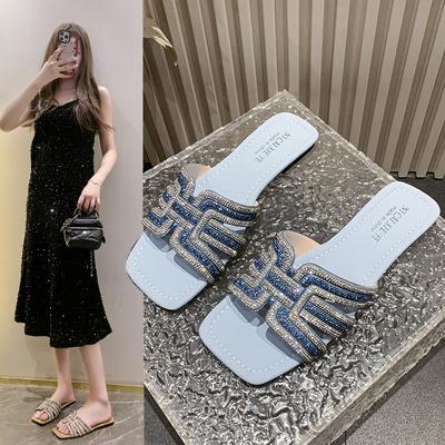 Женские тапочки со стразами, летняя модная нескользящая пляжная обувь, удобные женские сандалии на плоском квадратном каблуке