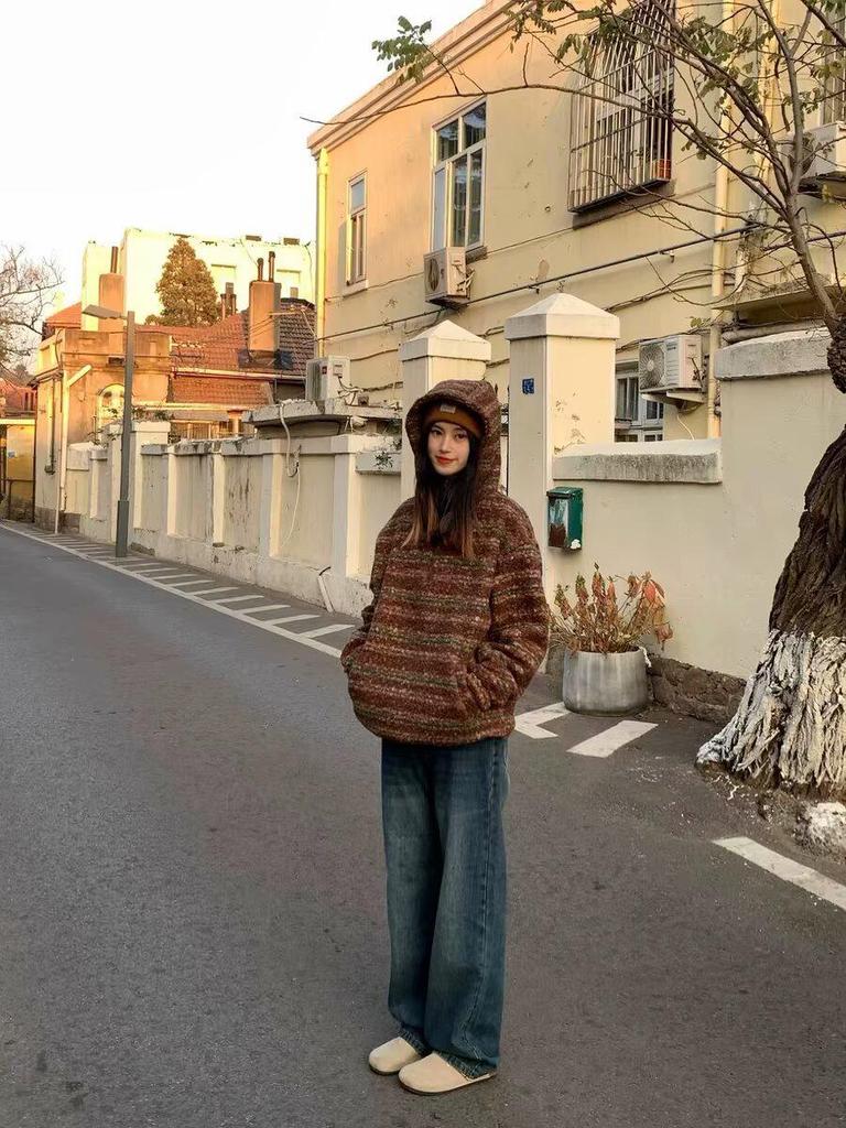 Men's Oversized Japanese Retro Striped Woolen Half-Zip Hoodie Sweater for Autumn/Winter