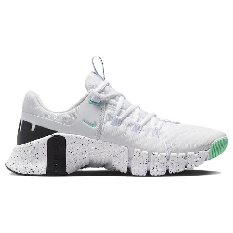 (WMNS) Nike Free Metcon 5 'White Emerald Rise Black' Women's DV3950-101