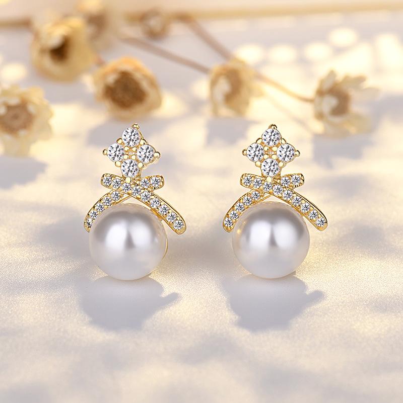 BELLA BOX Высококачественные серьги-пусеты из серебряных игл с жемчугом, Модные и нишевые, Корона, Элегантные и высококлассные, Французский ретро, Универсальные серьги