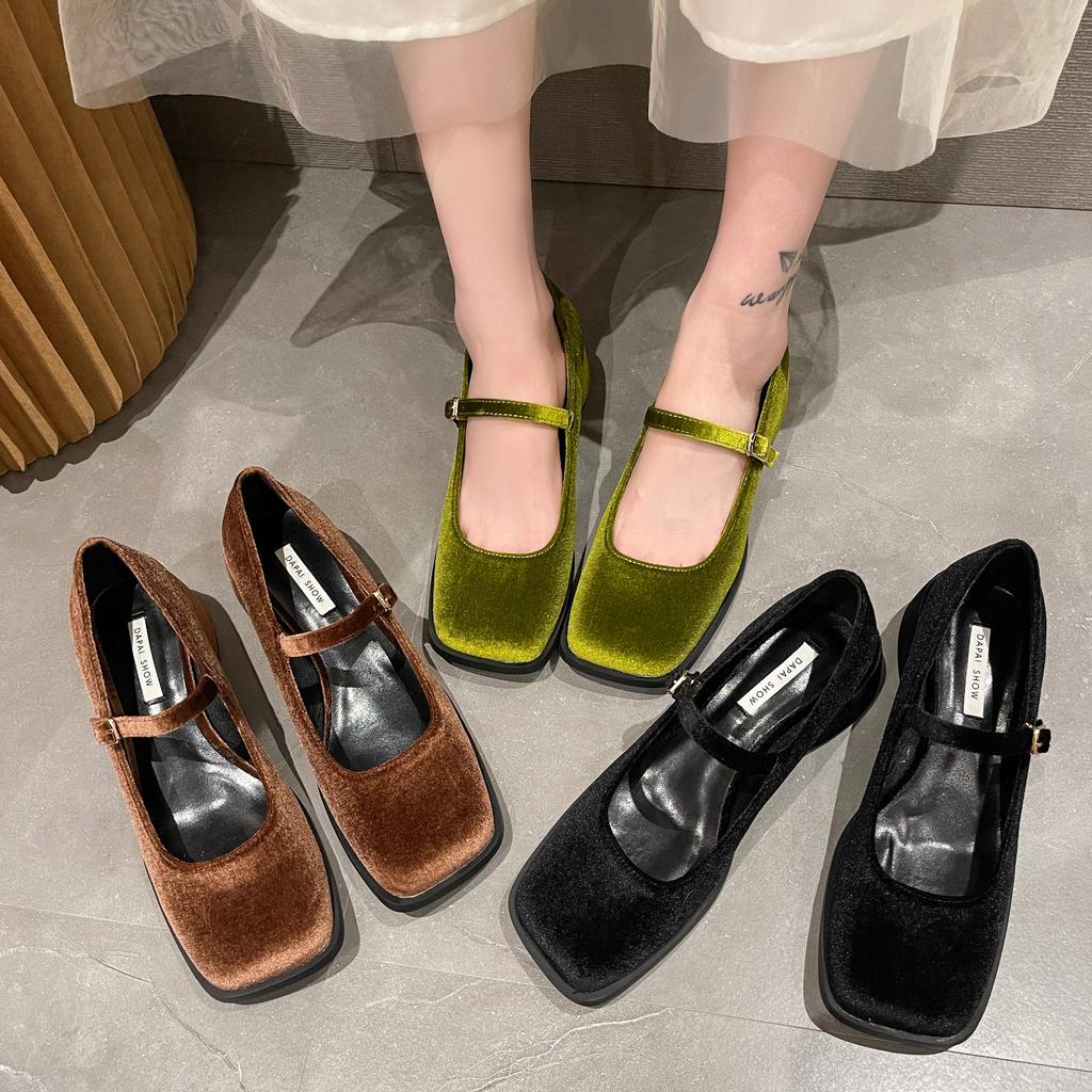 Mary Janes Shoes Female Golden Velvet New Square Toe College Style Casual Pumps Shallow Buckle Shoes High Heel Shoes