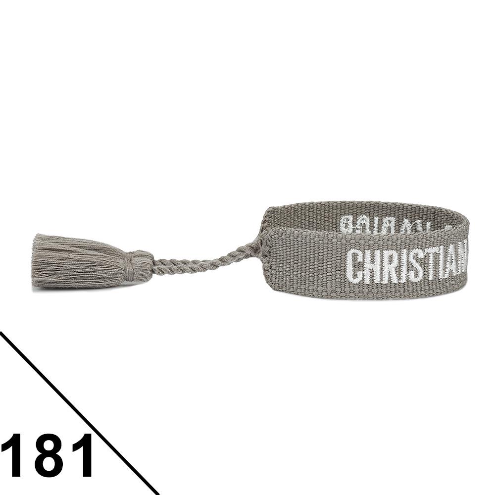 Браслет дружбы ручной работы с вышивкой и кисточками для женщин