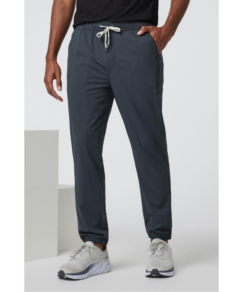 VUORI [Men] Core Jogger_Charcoal _Vr16330036