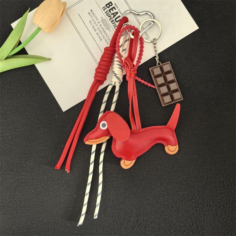 Hanging Ornament Dachshund Keychain Leather Dog Keyring Jewelry Gift Dachshund Pendant Car Keyring