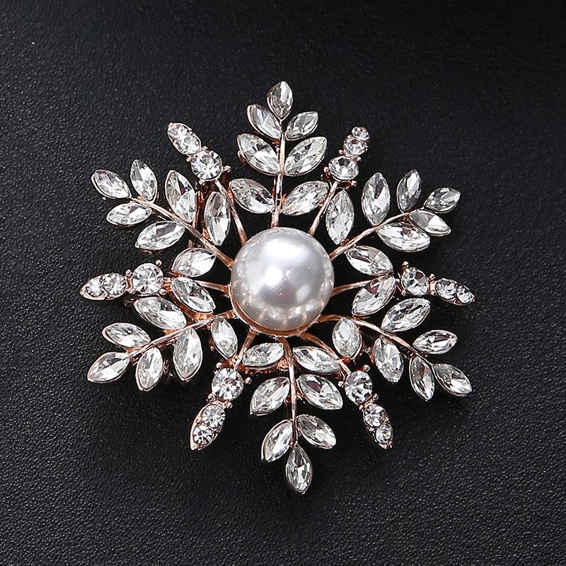 Простая брошь-снежинка из имитации кристалла, женственная брошь с жемчугом и нишевым дизайном