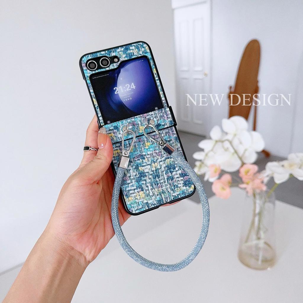 Wrist Strap Luxury PU Leather Phone Case for Samsung Galaxy Z Flip 6 5 4 3 5G Hinge Protection Shockproof Cover