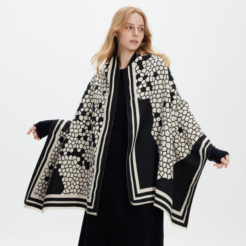 Elegant Black White Mosaic Crack Scarf - Double-Sided Warm Wrap Shawl Office Commute Winter Wear