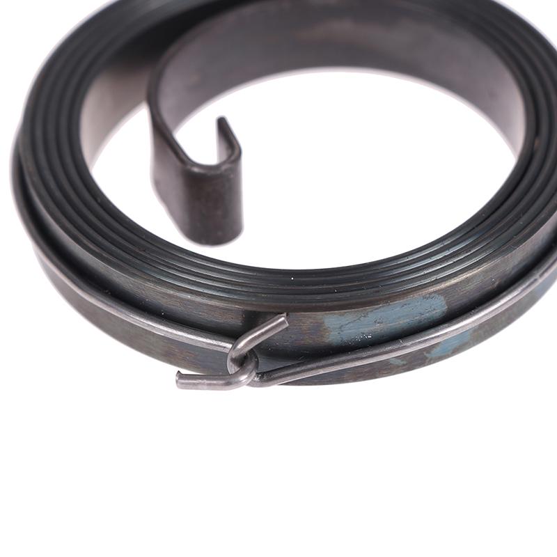 Замена набора пружин съемника возвратной пружины начала тяги для газонокосилки с двигателем