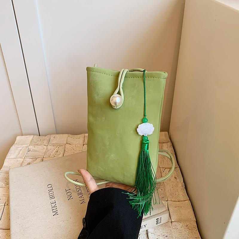 Простая и Модная Наплечная Сумка для Мобильного Телефона, Нишевая Маленькая Сумка, Женская Новая Модная Модная Сумка Кроссбоди, Наплечная Сумка для Мобильного Телефона