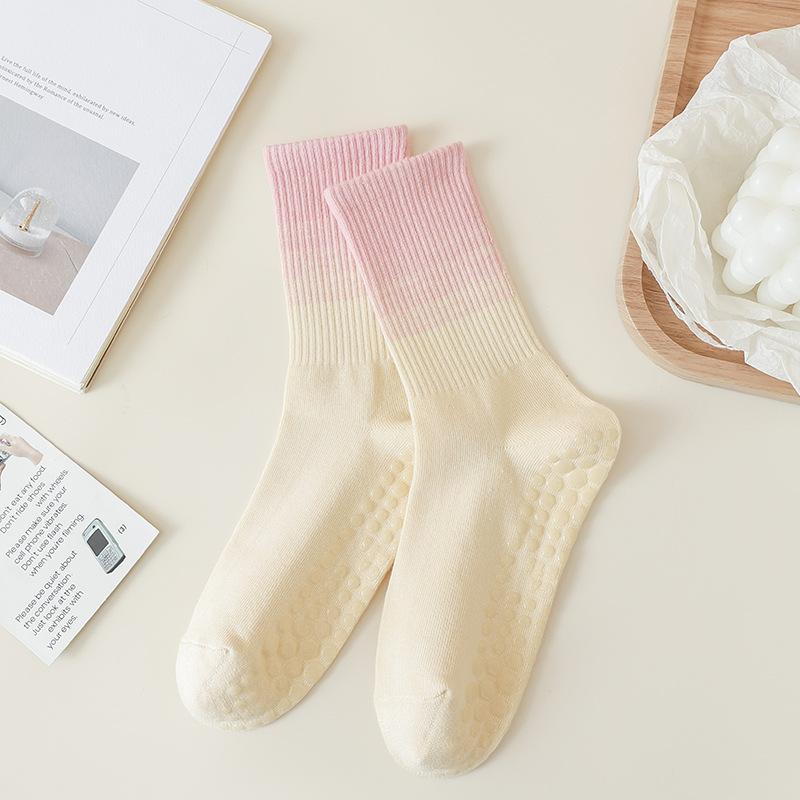 Gradient Yoga Socks Women Professional Silicone Non-slip Pilates Socks Indoor Workout Gym Fitness Cotton Dance Sports Socks Sox