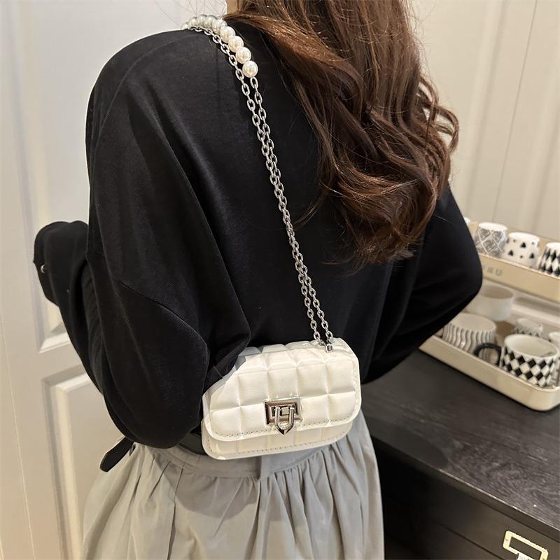Fashion Texture Lock Mini Chain Small Bag Women's New Versatile Children's Parent-child Model Crossbody Small Square Bag