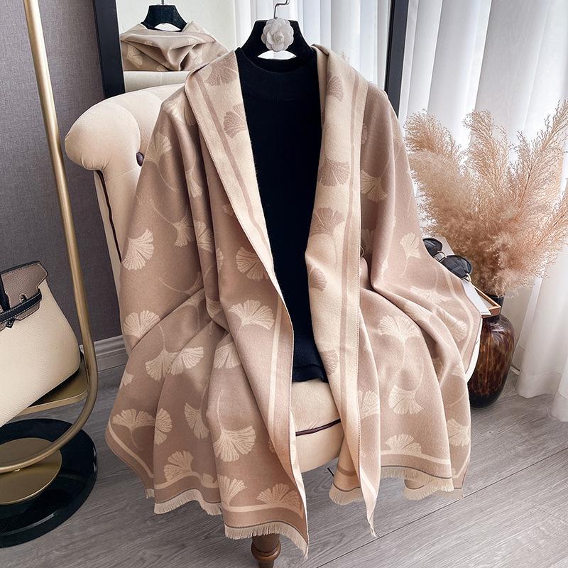 Scarf Women'S Winter High-End Sense Ginkgo Biloba Fashion Imitation Cashmere Warm Scarf Short Beard Fringed Shawl