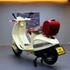 1:12 Vespa 946 Alloy Classic Leisure Motorcycle Model Diecasts Metal Street Retro Motorcycle Model Sound and Light Kids Toy Gift
