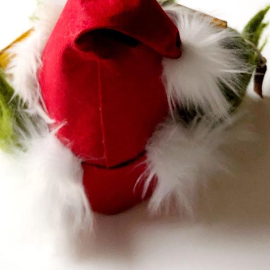 Рождественская елка орнамент рабочего стола чтение пушистая плюшевая кукла шляпа Санта красочные декоративные новый год