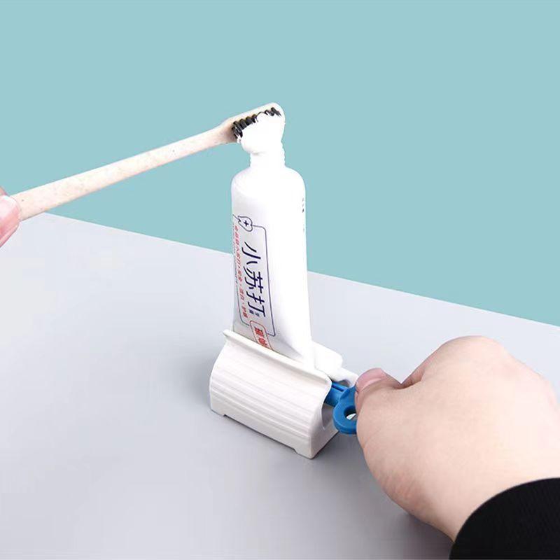 3/1pcs Toothpaste Squeezer Portable Manual Squeeze Tools Toothpaste Tube Facial Cleanser Dispenser Holder Bathroom Accessories