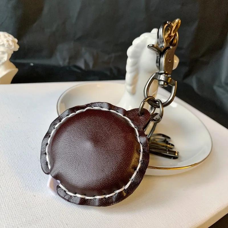 Креативный кожаный брелок, практичный брелок-подвеска, встроенная рулетка, подвеска для мужчин и женщин, универсальные аксессуары для ключей ручной работы