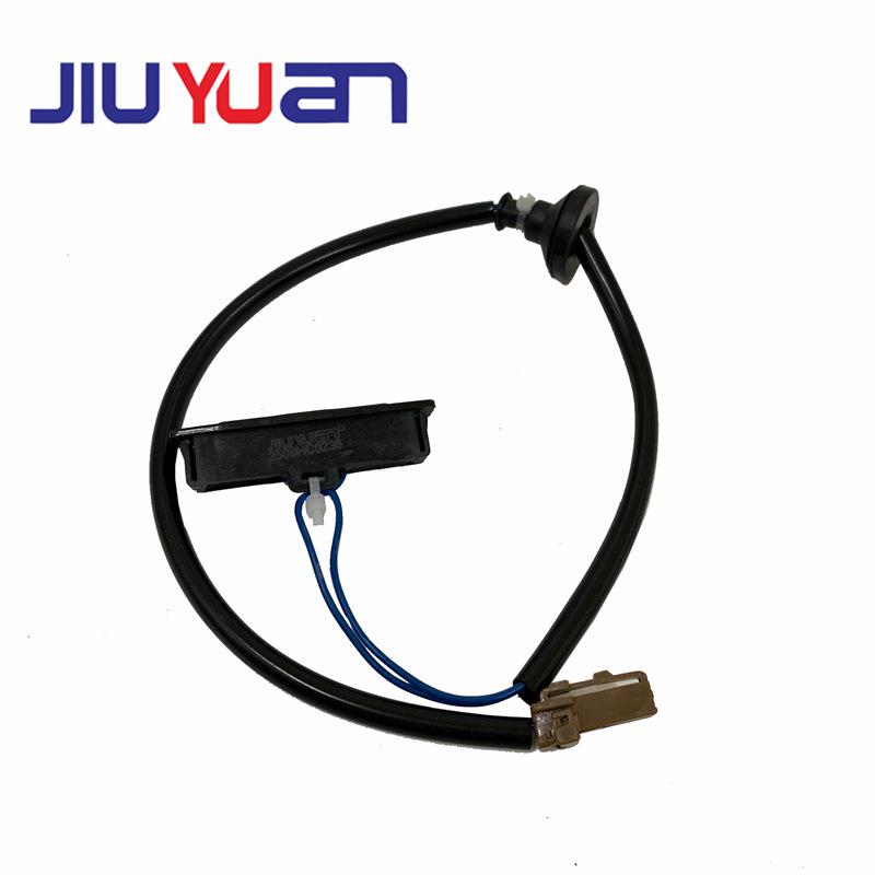 The Jiuyuan Tailgate Switch 25380-JN20A fits Nissan Teana J31/J32/L33, Sylphy B17, and Sunny N1.