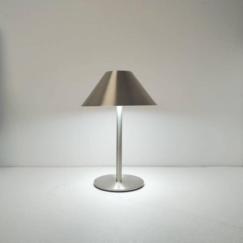 Mushroom LED Table Lamp 3 Color Lights Dimming Atmosphere Lamp Creative Bedside Lamp