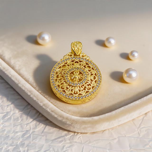 Inlaid Fortune Vajra Compass PendanChinese Brand Jewelry Manufacturer Eco-friendly Cyanide-Free Gold Plating Technologyt DZ716