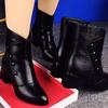 Мягкая кожа Узкие ботильоны Короткие ботинки Женская осенне-зимняя мода Средний каблук Средняя голень Мягкая подошва Короткие ботинки Ботинки Мартин