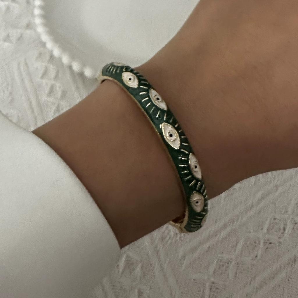 Retro New Trend Enamel Dropped Glaze Flower Texture Bracelet for Women Unique Design Evil Eye Floral Zircon Bangle Party Jewelry