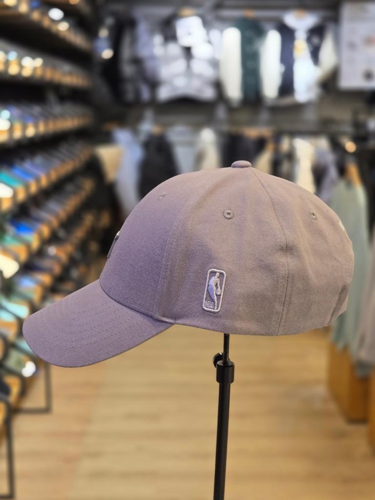 NBA Unisex NYK Gaddic Metal Embroidered Hard Ball Cap N255AP471P (12)