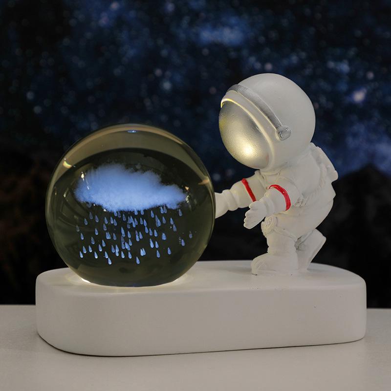 Cross-Border Astronaut Night Light: Starry Sky Crystal Ball with Luminous Base - Perfect Holiday Souvenir and Desktop Ornament.